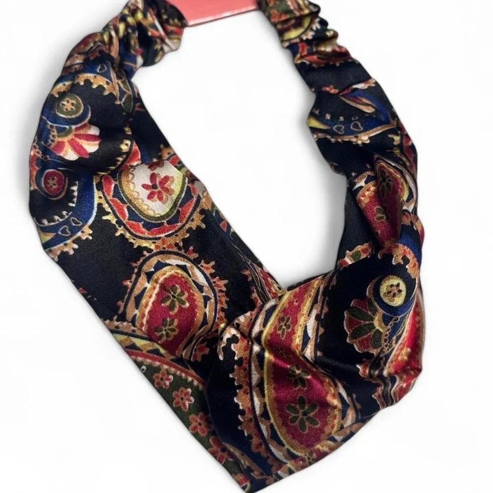 NWT Bundle of 4 Soft Crisscross Headbands with Elastic Back Paisley & Floral